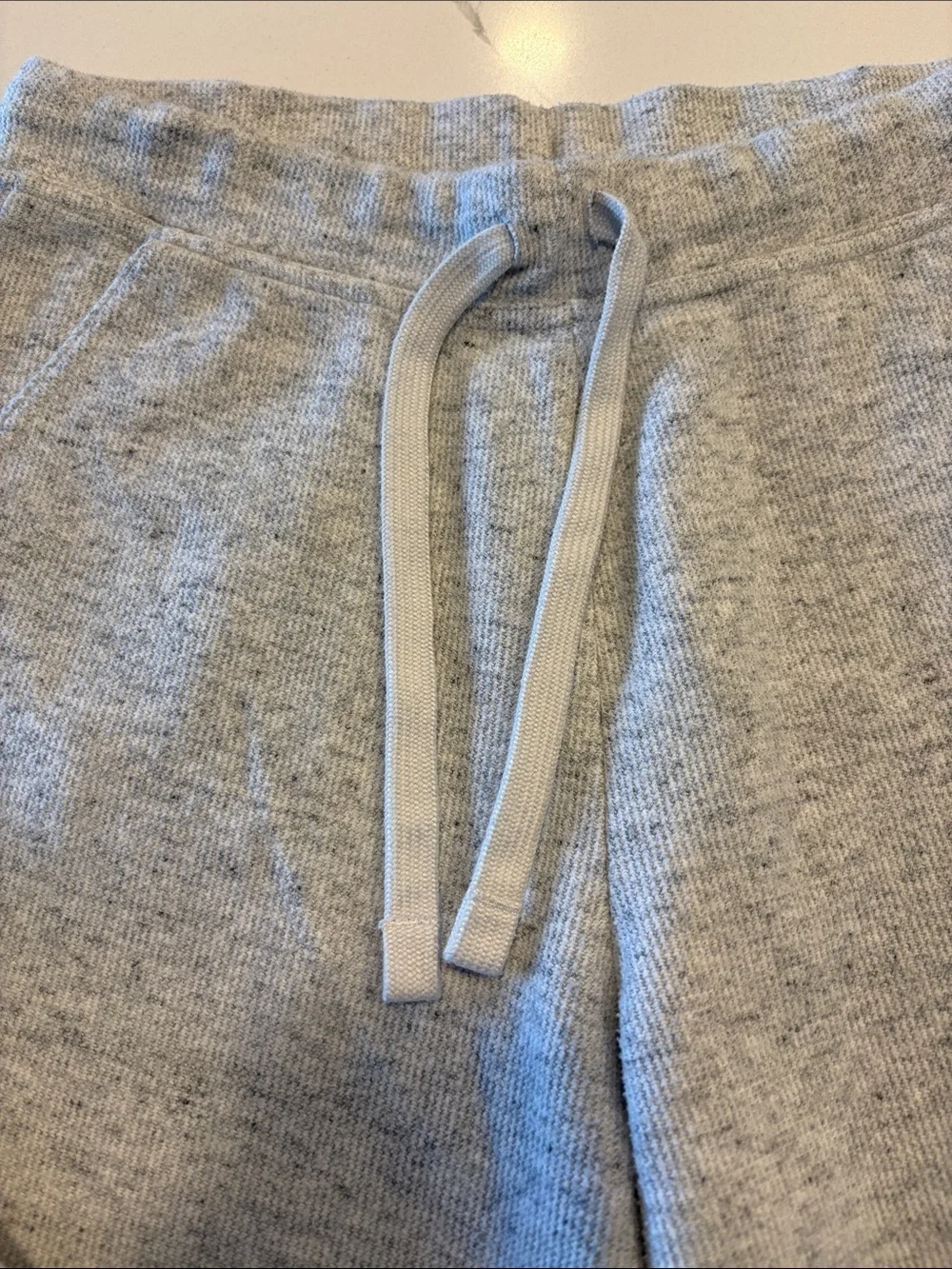 Nike Athletic Therma Tapered Joggers ~ Small ~ Heathered Grey
